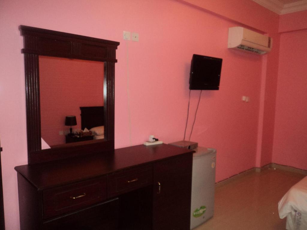 Taj Al Arab Hotel Al Buraimi Room photo